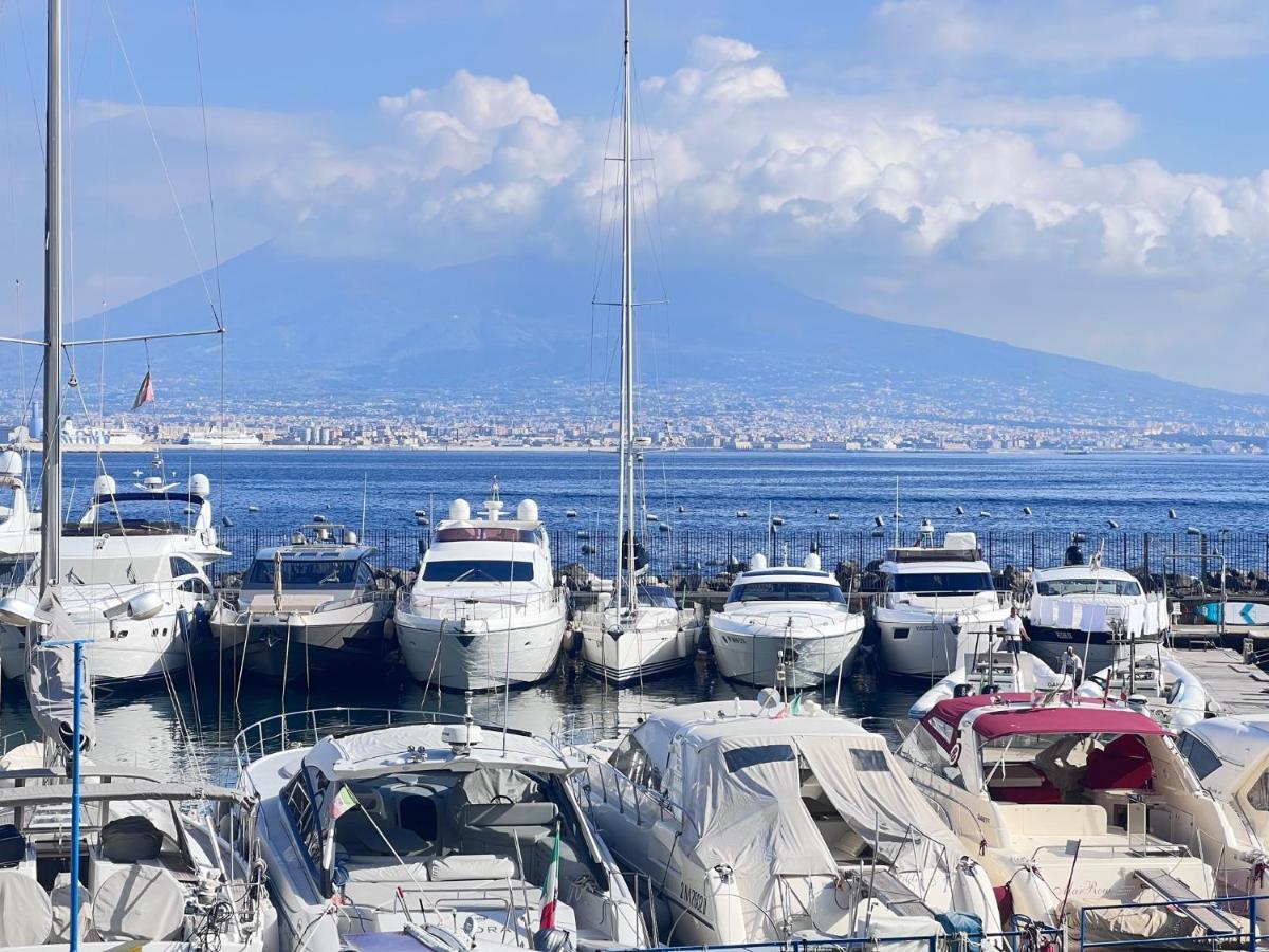 Residenza Borgo Marinaro Apartment Naples Luaran gambar